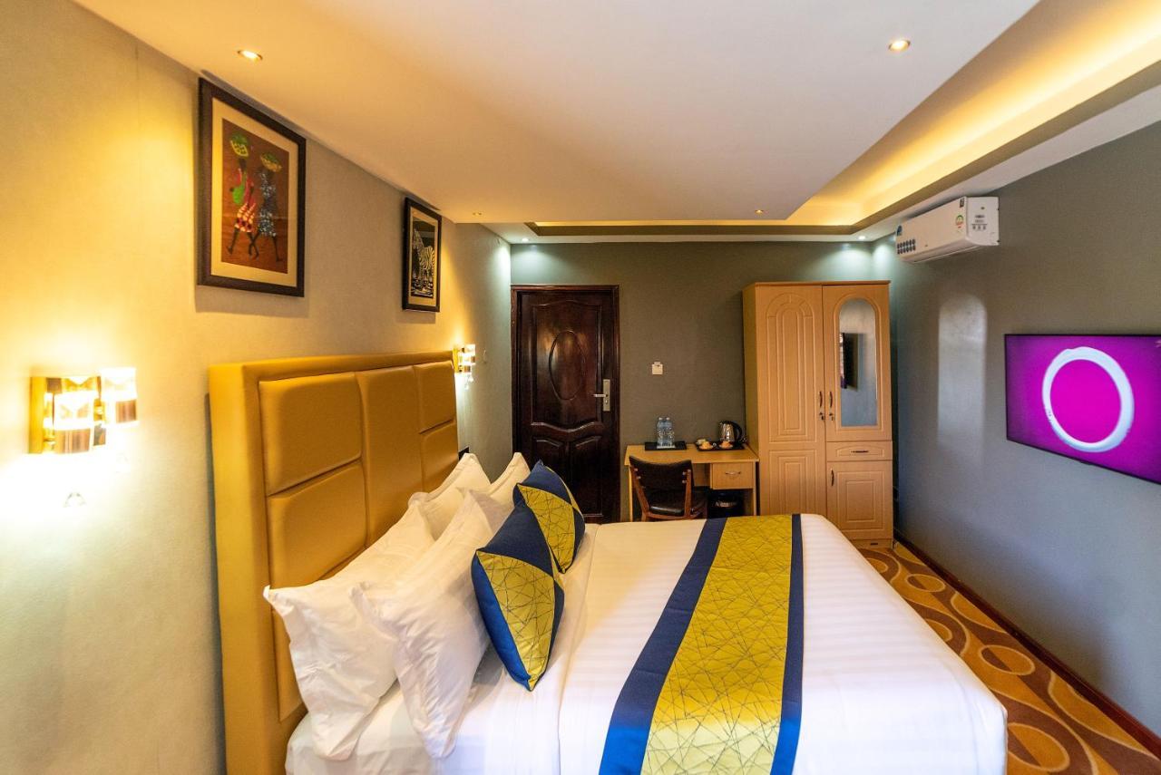 Afro Park Hotel Kampala